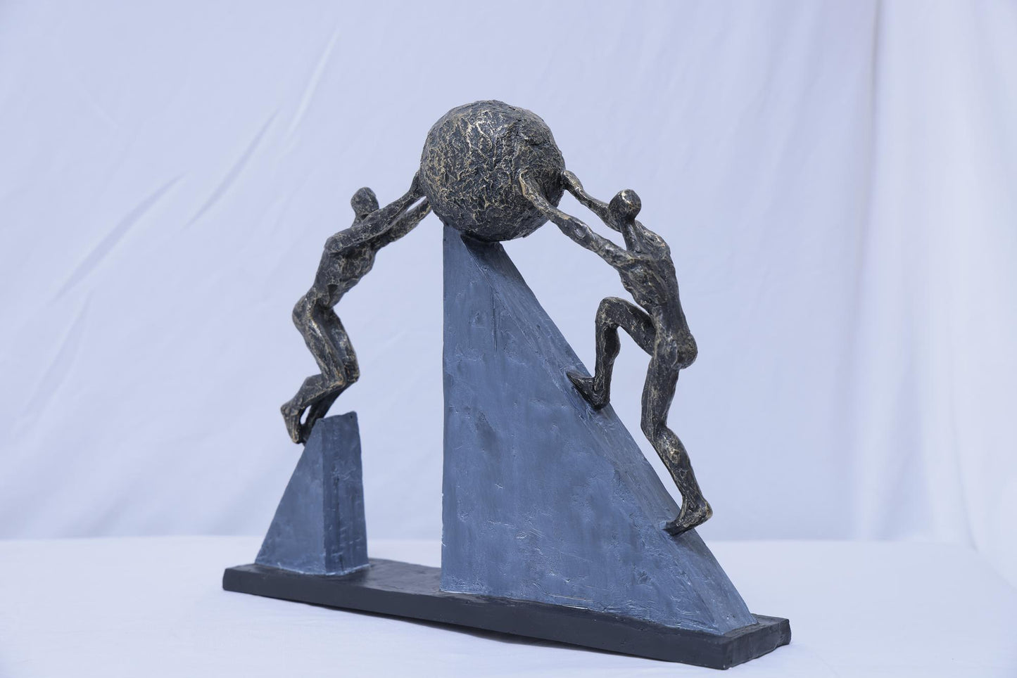 Polyresin Duality in Balance