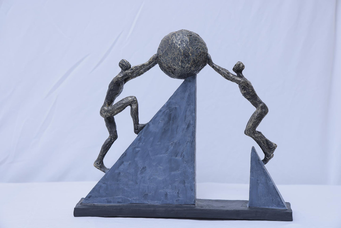 Polyresin Duality in Balance